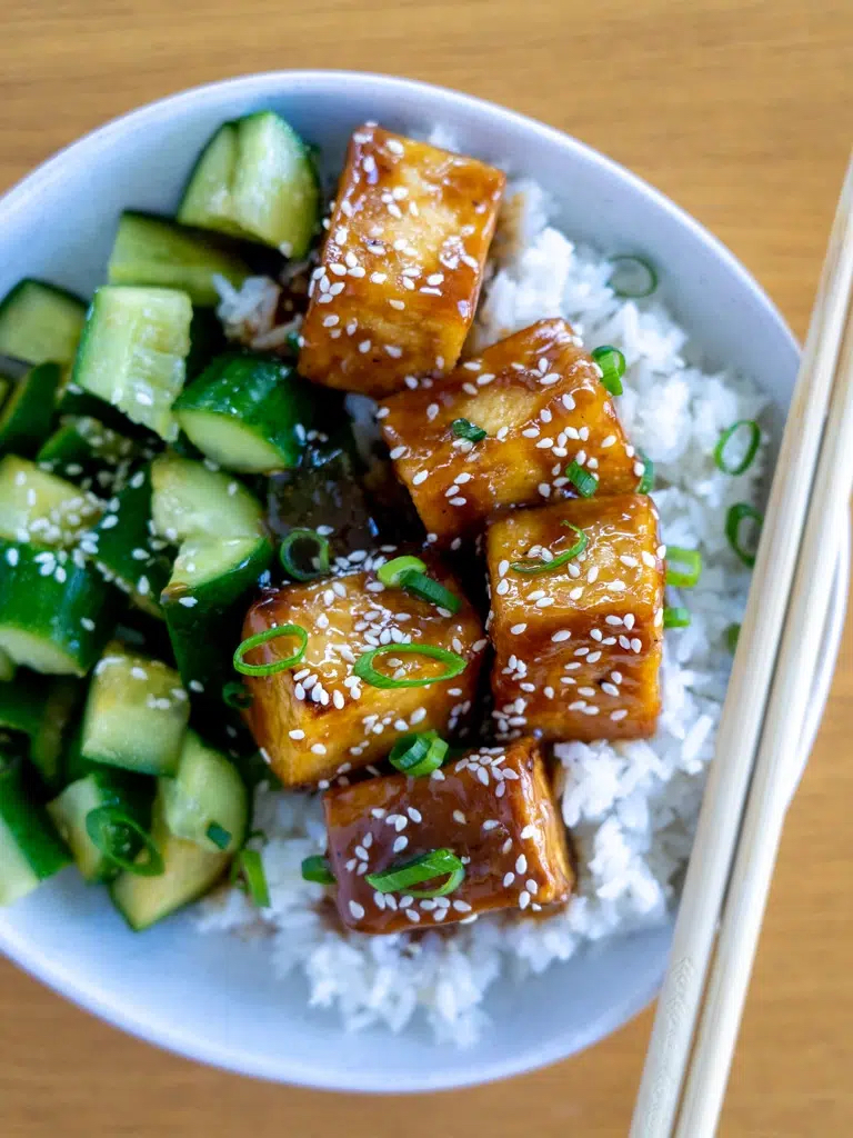 Crispy Chilli Tofu & Cucumber salad