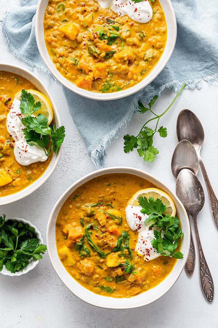 Detox Turmeric Lentil Soup