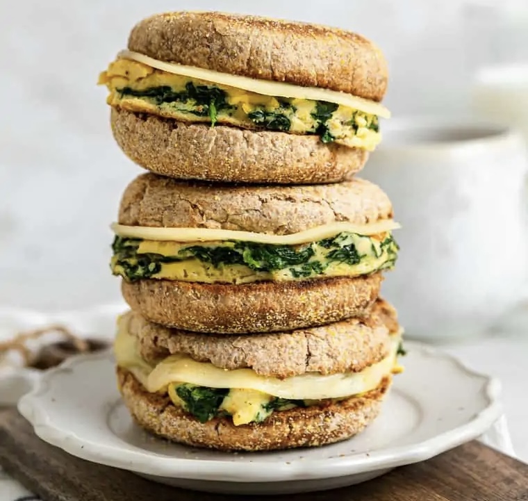 spinach and egg sandwiches